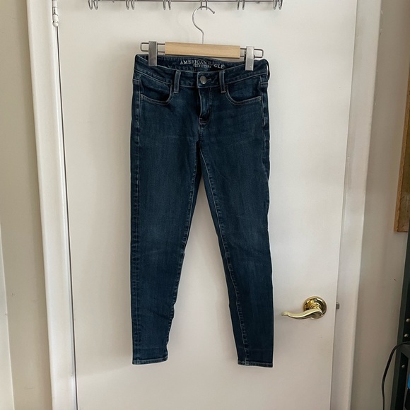 American Eagle Mid-Rise Skinny Jeans - Picture 5 of 5